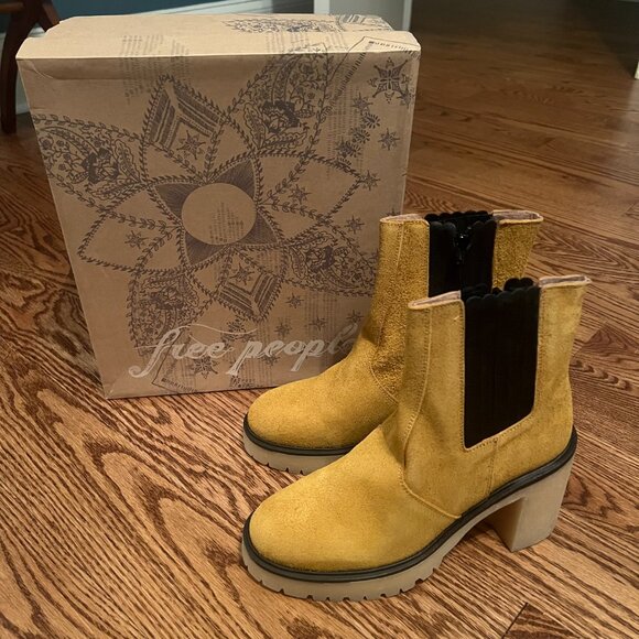 Free People James Chelsea Boot Tan Size 39 Women's Heel Bootie - Picture 5 of 6